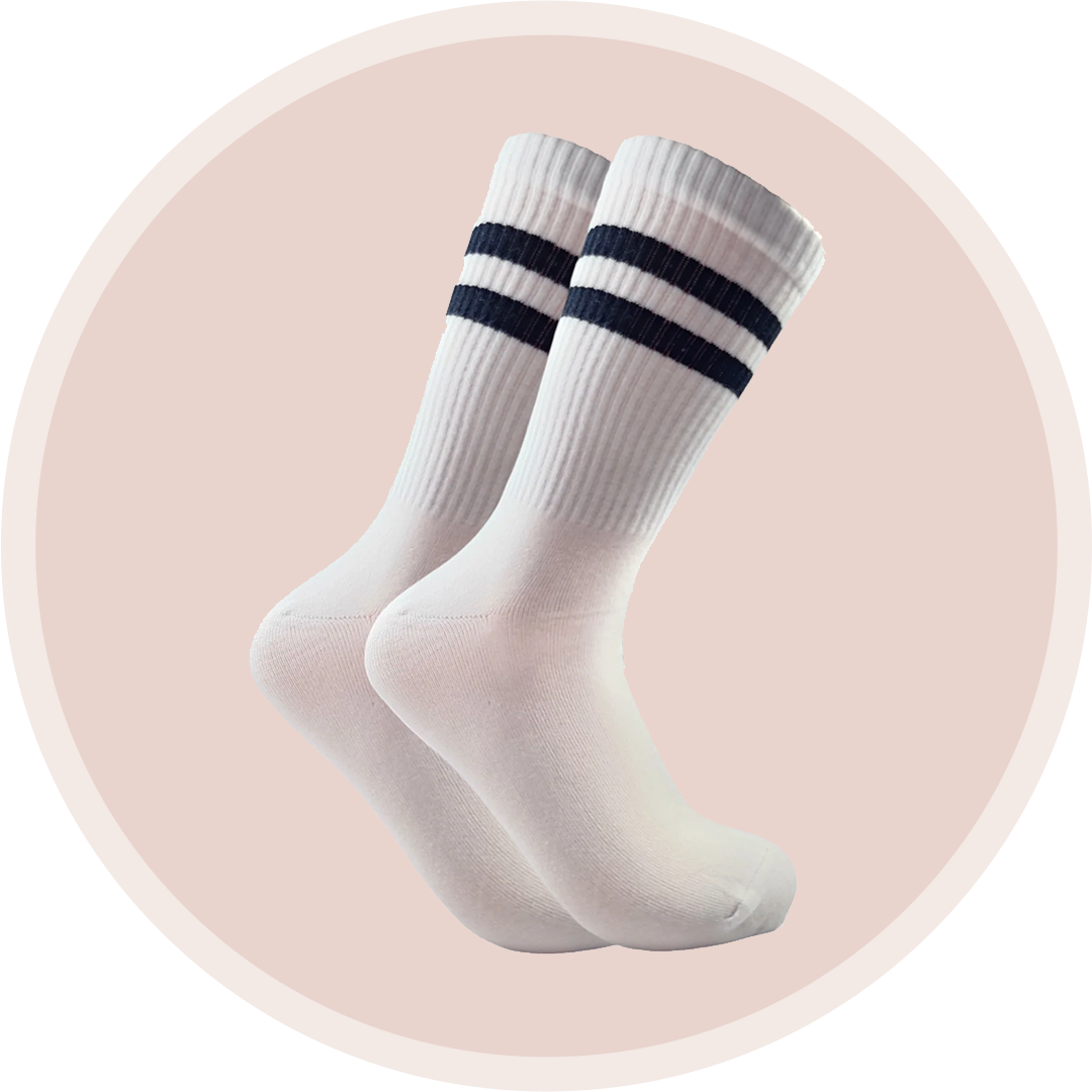 جوارب طويلة